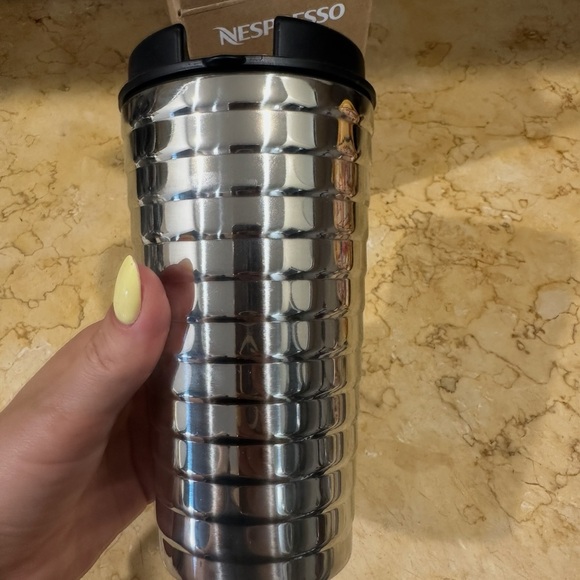Nespresso Travel Mug - Silver with Black Lid new - Picture 4 of 7
